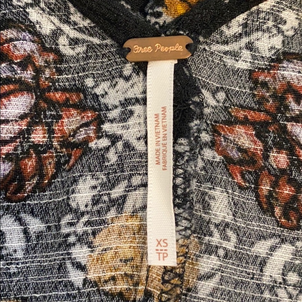 Free People tunic! - Picture 7 of 8